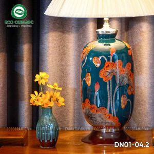 Đèn ngủ để bàn gốm sứ cao cấp Sen Thu 8 Đèn ngủ để bàn gốm sứ cao cấp Sen thu Lục Lam