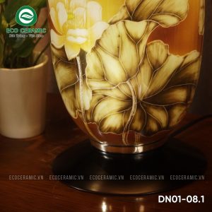 Đèn ngủ để bàn gốm sứ cao cấp Diệp Liên Hoàng Bào 5 Đèn ngủ để bàn gốm sứ cao cấp Vườn Hồng Hoàng Gia
