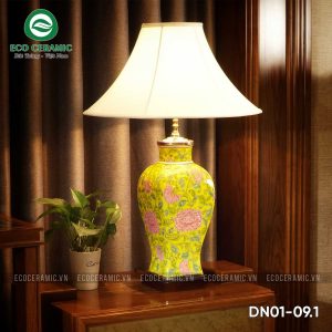 Đèn ngủ để bàn gốm sứ cao cấp Vườn Hồng Hoàng Gia 1 Đèn ngủ để bàn gốm sứ cao cấp Vườn Hồng Hoàng Gia