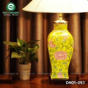 Đèn ngủ để bàn gốm sứ cao cấp Vườn Hồng Hoàng Gia 2 Đèn ngủ để bàn gốm sứ cao cấp Vườn Hồng Hoàng Gia