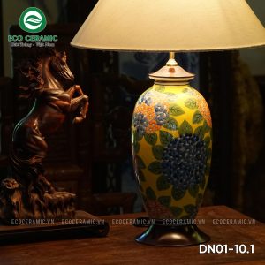 Đèn ngủ để bàn gốm sứ cao cấp Cẩm Tú Cầu 2 Đèn ngủ để bàn gốm sứ cao cấp Cẩm Tú Cầu