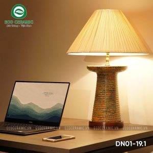 Đèn ngủ để bàn gốm sứ cao cấp Tụ Quang Hoàng phố 1 Đèn ngủ để bàn gốm sứ cao cấp Tụ quang Hoàng phố