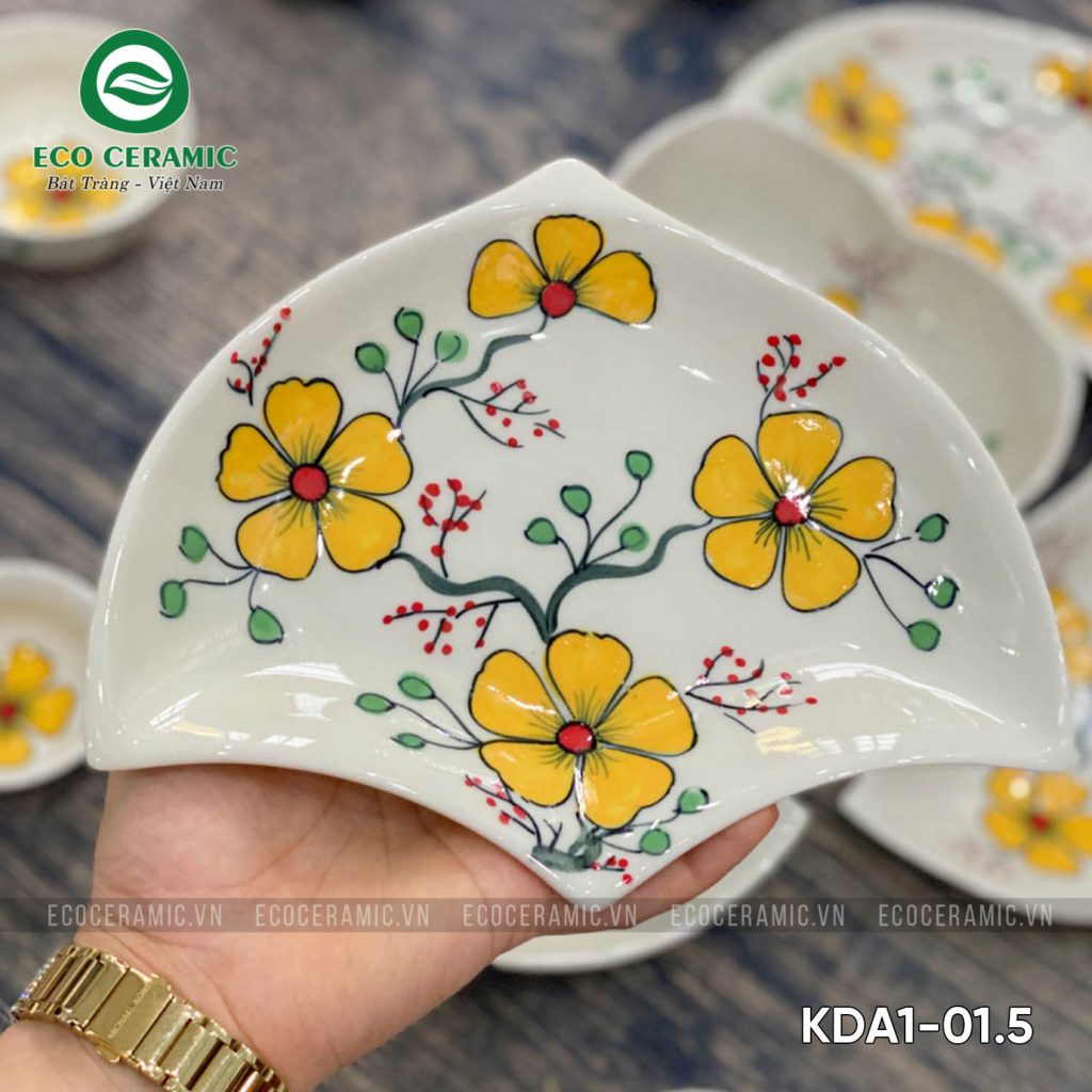Bộ bát đĩa hoa mặt trời Hoa Mai Vàng 4 cánh Én 7 Đĩa của bộ bát đĩa hoa mặt trời Hoa Mai Vàng 4 cánh én