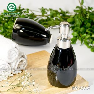 chai dung dau goi sua tam su dang bau men den