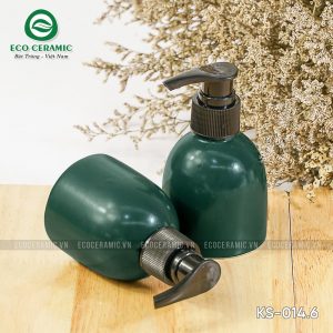 chai dung dau goi sua tam su dang bau nho men xanh luc