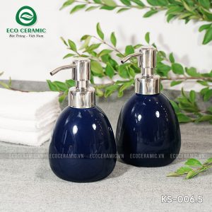 chai dung dau goi sua tam su dang bau thap men xanh lam