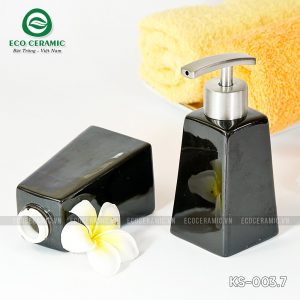 chai dung dau goi sua tam su dang thap men den