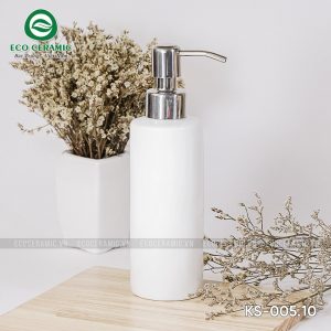 Chai đựng dầu gội sữa tắm sứ dáng trụ 5 chai dung dau goi sua tam su dang tru men trang