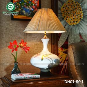 den ngu de ban gom su cao cap son mai hoa sen dang hut loc 2